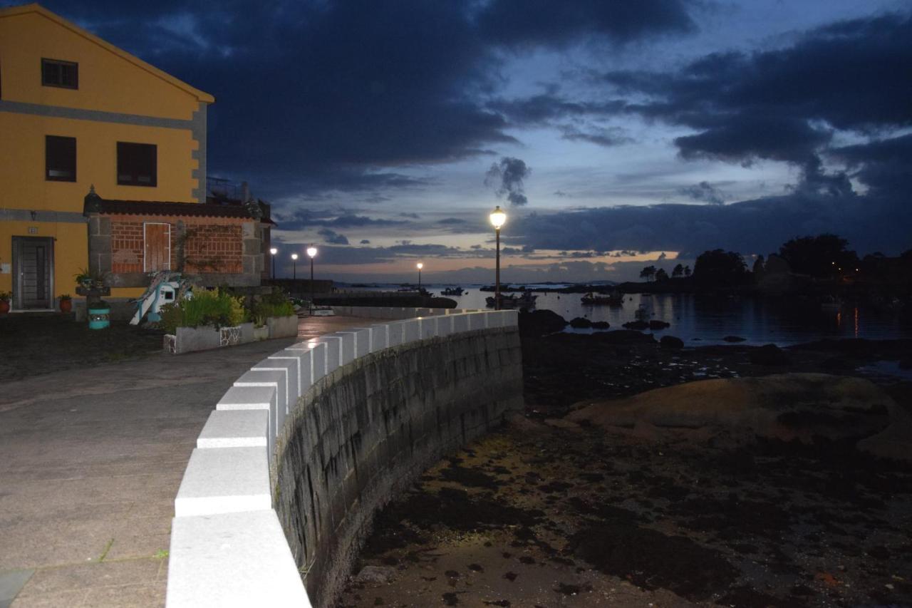شقة Piso Illa De Arousa, Rison المظهر الخارجي الصورة