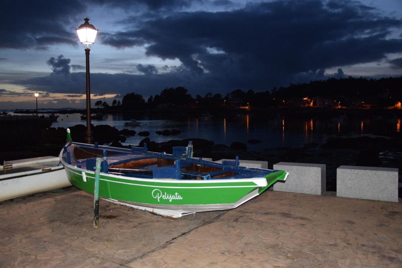 شقة Piso Illa De Arousa, Rison المظهر الخارجي الصورة
